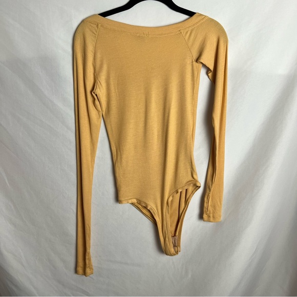 alix nyc hester bodysuit in butter - Picture 8 of 8